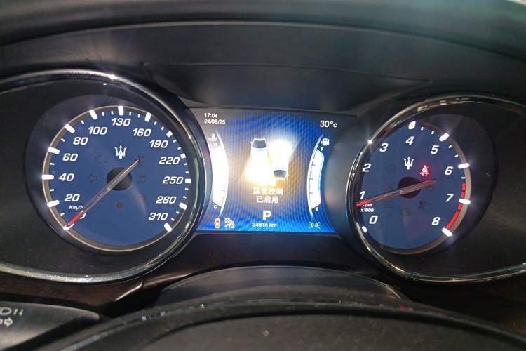 Used Maserati President 2013 3.0T Standard Model Instrument Cluster