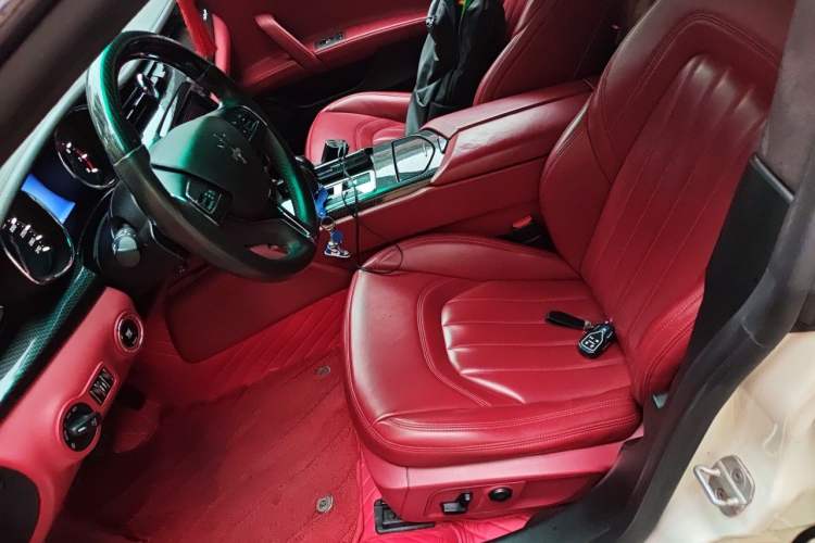 Used Maserati President  Left Front Seat