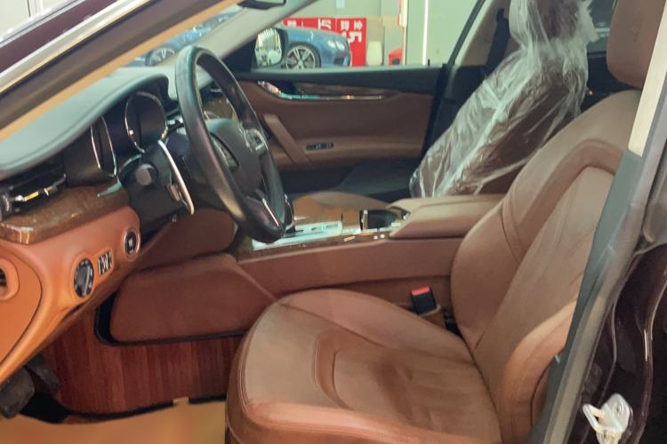 Used Maserati President 2013 3.8T Standard Model Interior 1