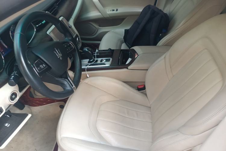 Used Maserati President 2013 3.0T Standard Model Left Front Seat