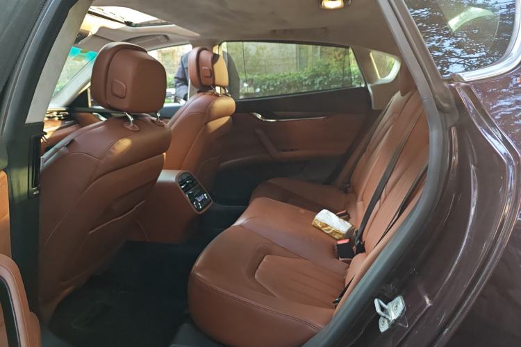 Used Maserati President 2013 3.8T Standard Model Left Rear Seat