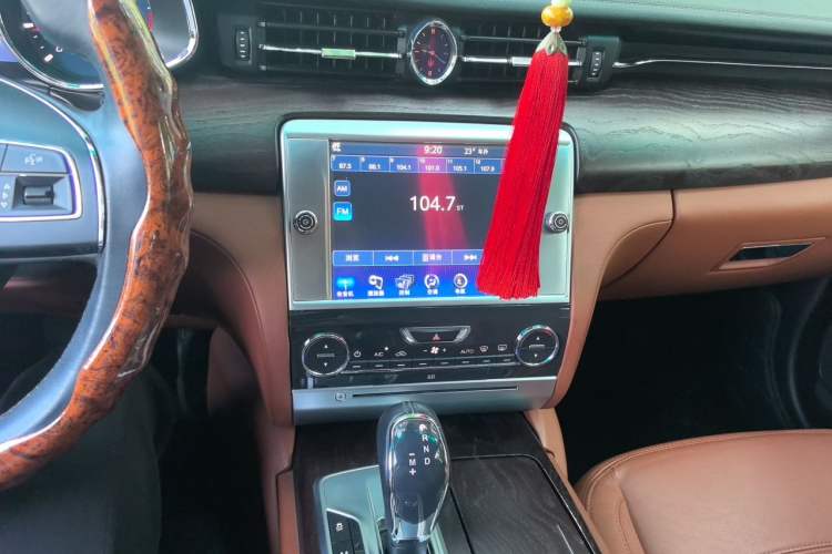 Used Maserati President 2013 3.0T Standard Model Audio And AC Panel