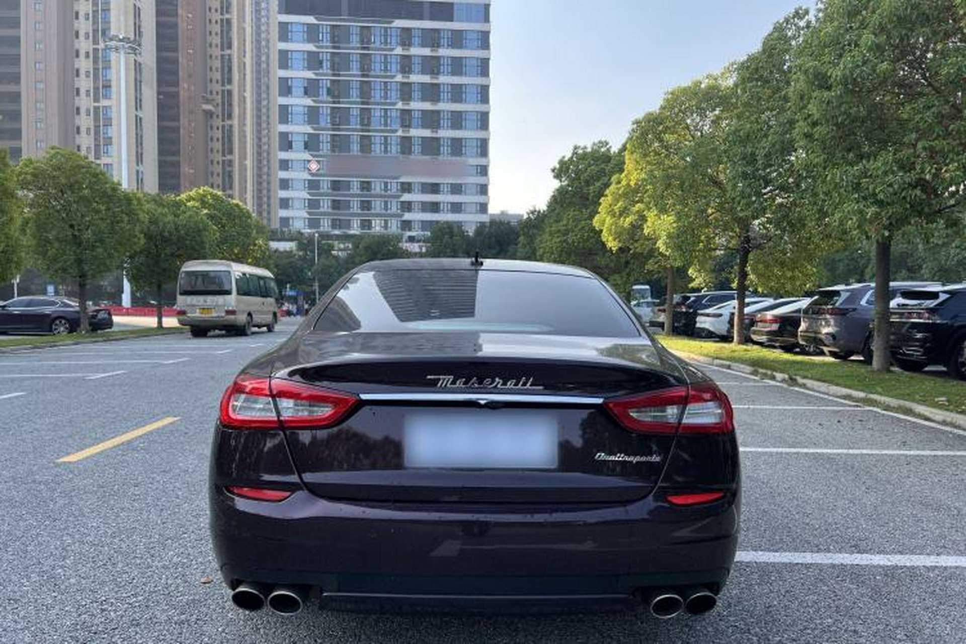 Used Maserati President 2013 3.0T Standard Model Exterior 2