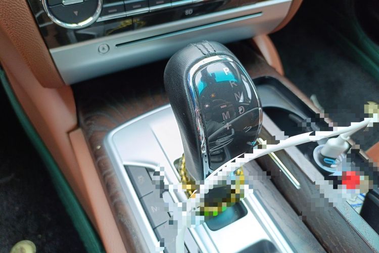 Used Maserati President 2013 3.0T Standard Model Gear Lever