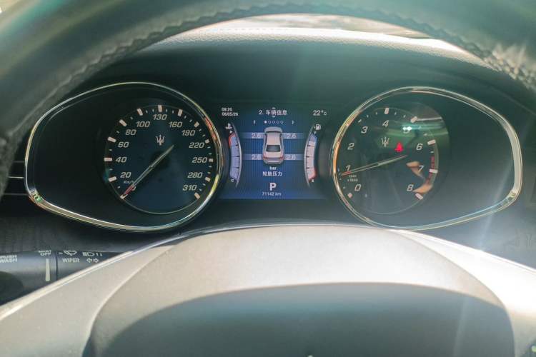 Used Maserati President 2013 3.0T Standard Model Instrument Cluster