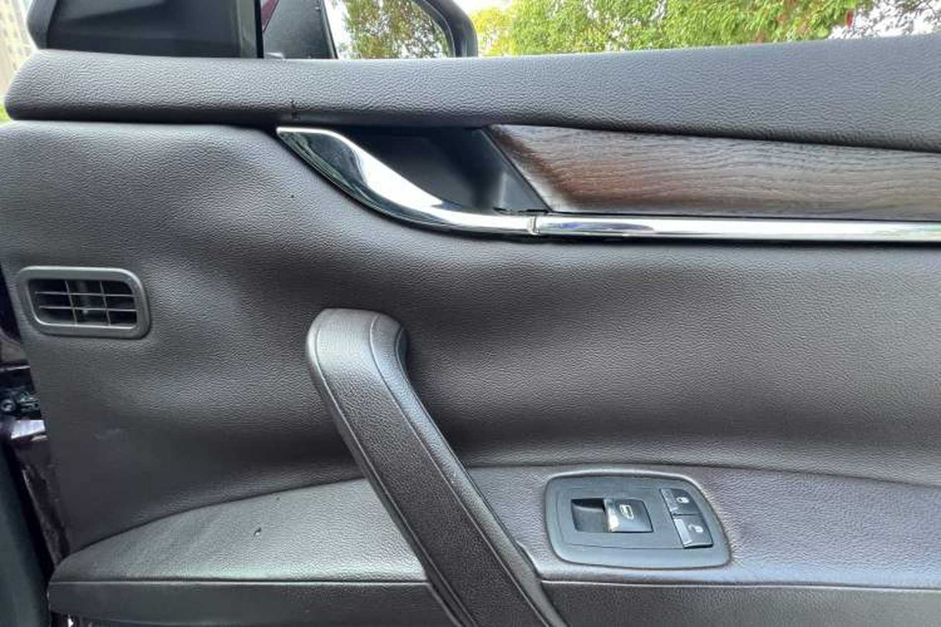 Used Maserati President 2013 3.0T Standard Model Interior 7