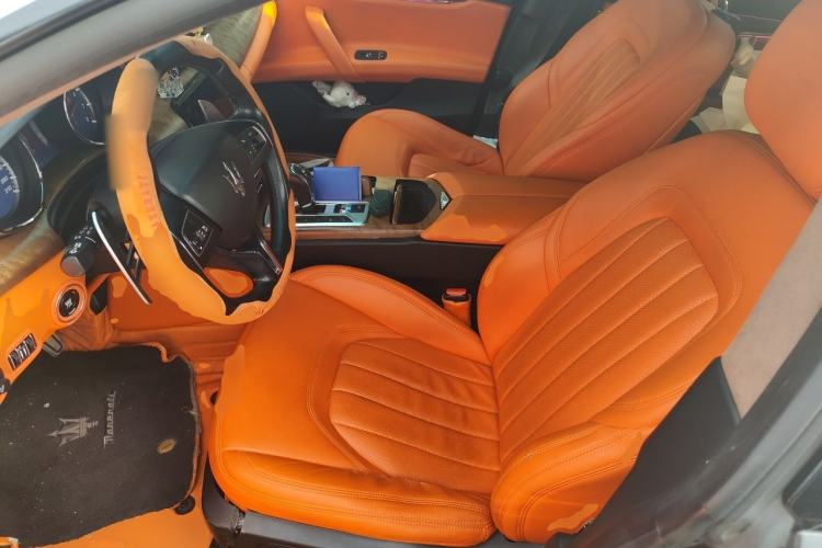 Used Maserati President 2013 3.0T Standard Model Left Front Seat