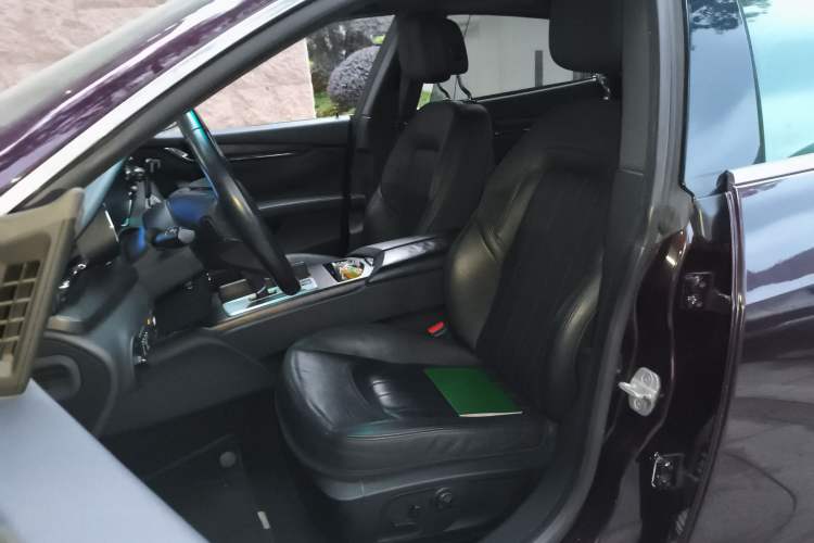 Used Maserati President 2013 3.0T Standard Model Left Front Seat