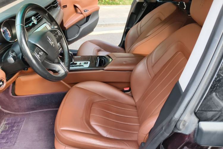 Used Maserati President 2013 3.0T Standard Model Left Front Seat