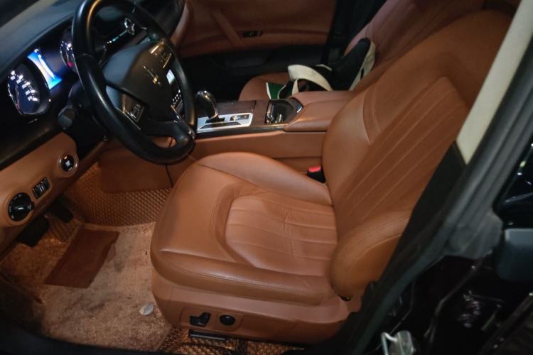 Used Maserati President 2013 3.0T Standard Model Left Front Seat