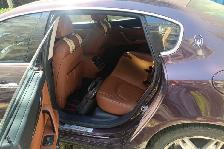 Used Maserati President 2013 3.0T Standard Model Left Rear Seat