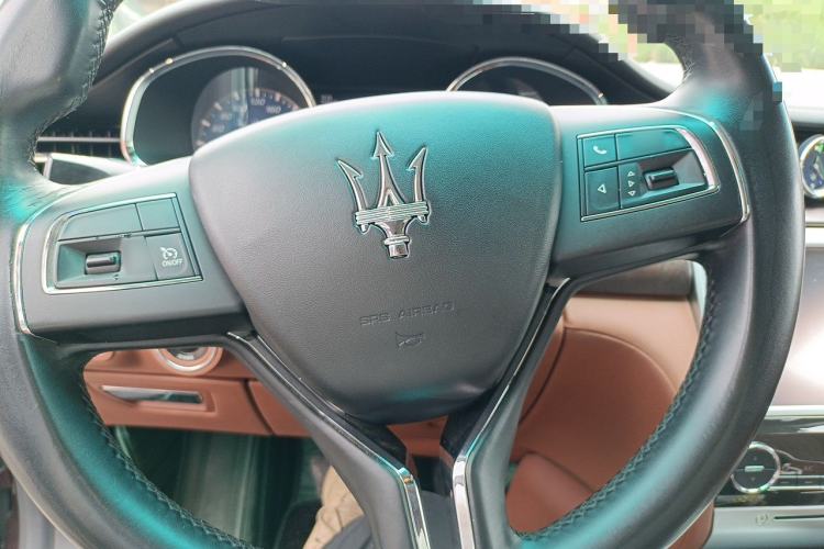 Used Maserati President 2013 3.0T Standard Model Steering Wheel