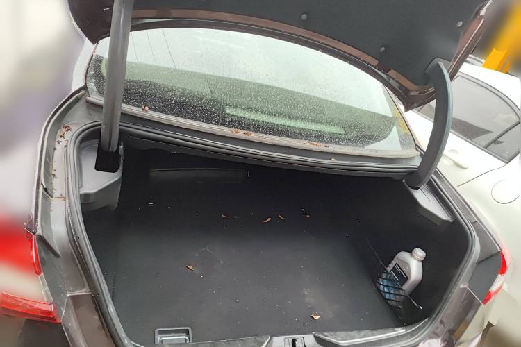 Used Maserati President 2013 3.0T Standard Model Trunk