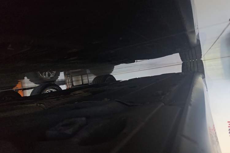 Used Maserati President  Chassis Front Right