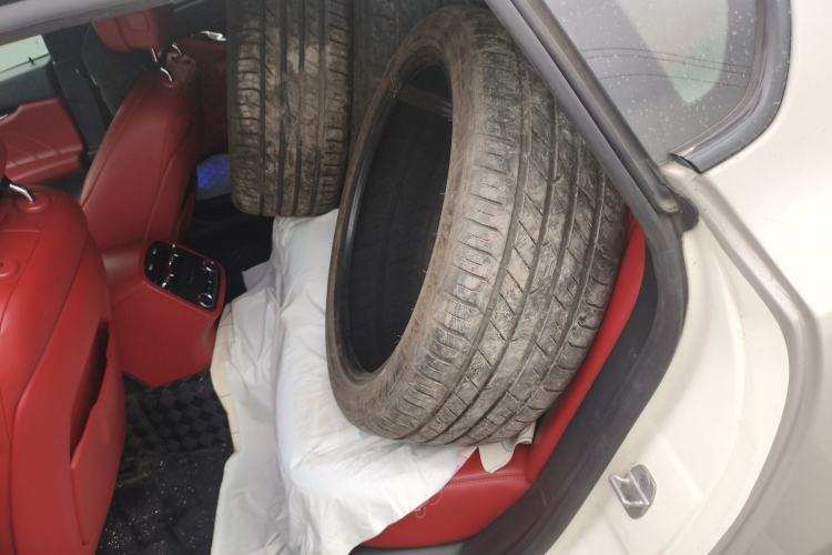Used Maserati President 2013 3.0T Standard Model Left Rear Seat