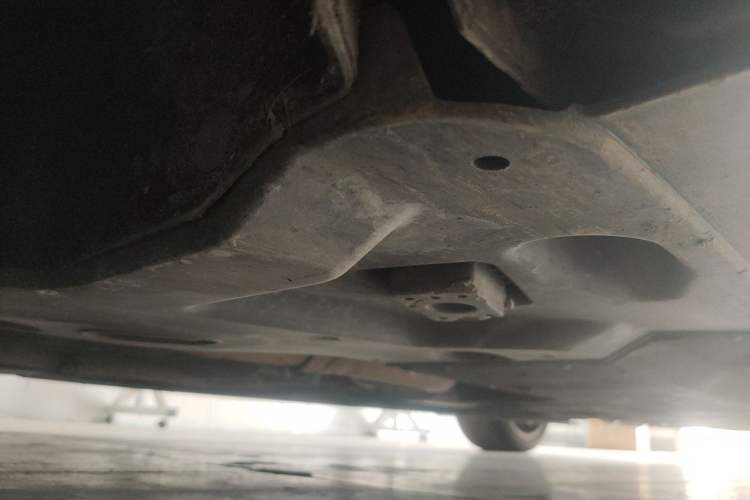 Used Maserati President 2013 3.0T Standard Model Chassis Front Left