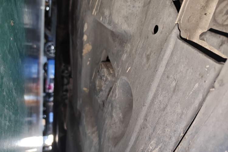 Used Maserati President 2013 3.0T Standard Model Chassis Front Left