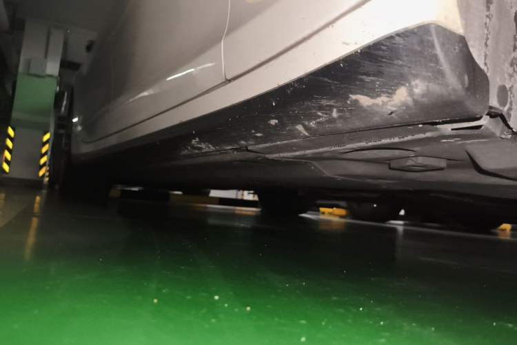 Used Maserati President 2013 3.0T Standard Model Chassis Front Right