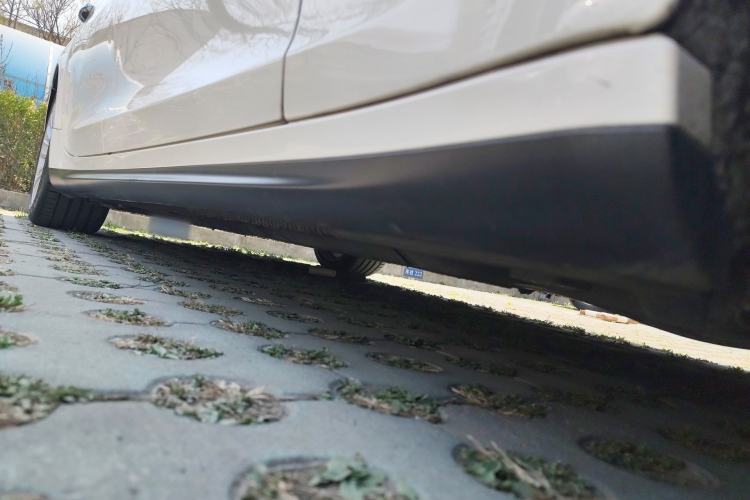 Used Maserati President 2013 3.0T Standard Model Chassis Front Right