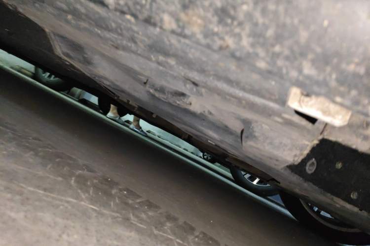 Used Maserati President 2013 3.0T Standard Model Chassis Front Right