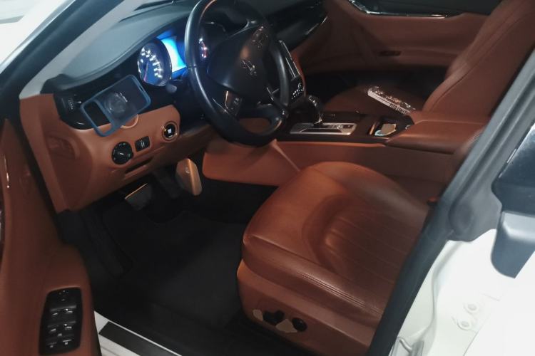 Used Maserati President 2013 3.0T Standard Model Driver Seat