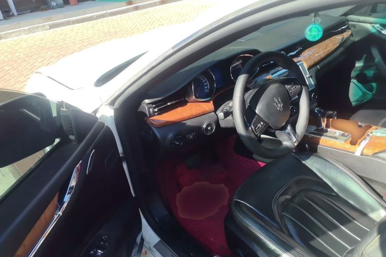 Used Maserati President 2013 3.0T Standard Model Driver Seat
