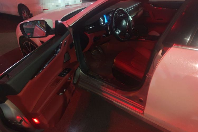 Used Maserati President 2013 3.0T Standard Model Driver Seat