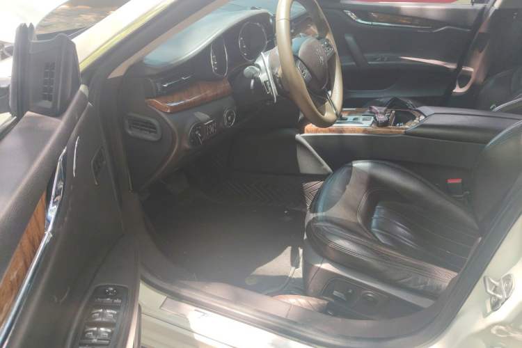 Used Maserati President 2013 3.0T Standard Model Driver Seat