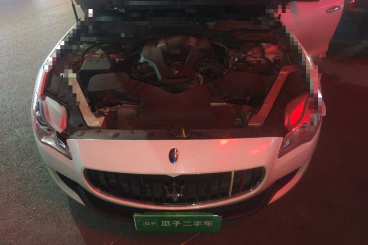 Used Maserati President 2013 3.0T Standard Model Engine Bay