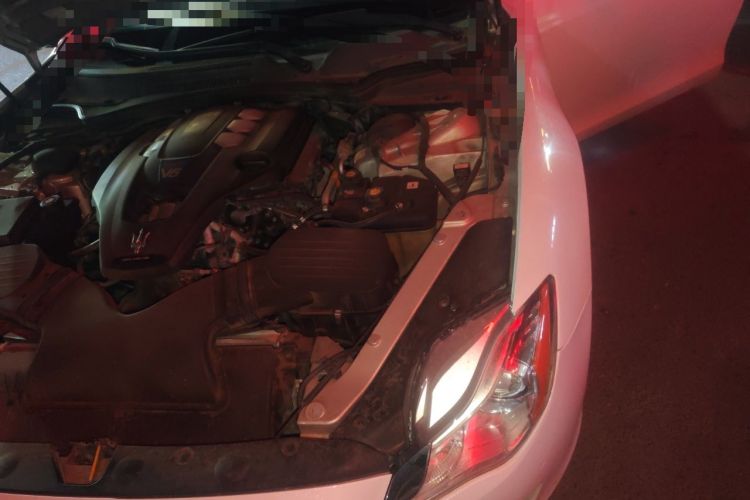 Used Maserati President 2013 3.0T Standard Model Engine Bay Left