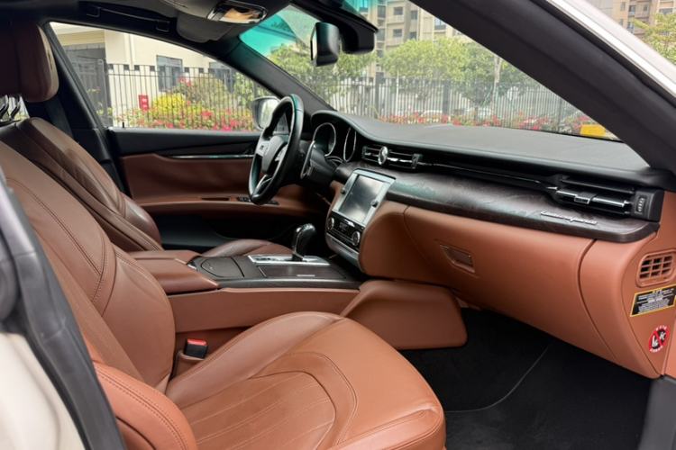 Used Maserati President 2013 3.0T Standard Model Exterior 4
