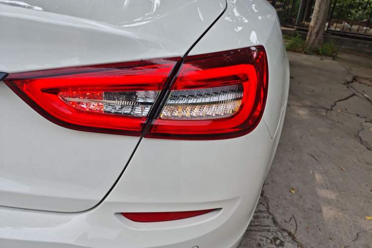 Used Maserati President 2013 3.0T Standard Model Exterior 6