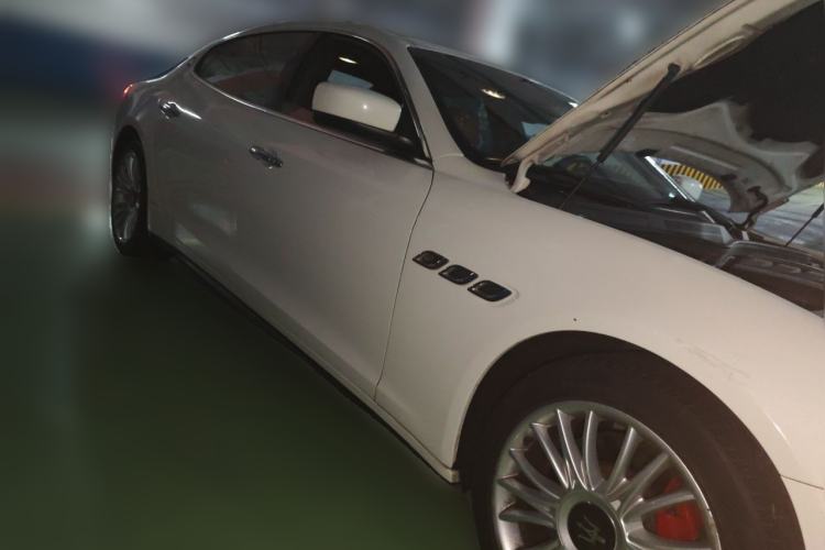 Used Maserati President 2013 3.0T Standard Model Front Right 45 Deg