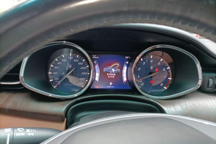 Used Maserati President 2013 3.0T Standard Model Instrument Cluster