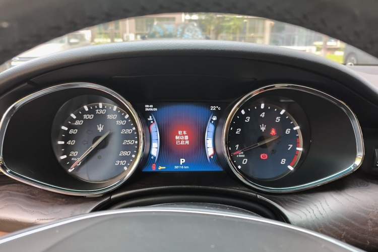 Used Maserati President 2013 3.0T Standard Model Instrument Cluster