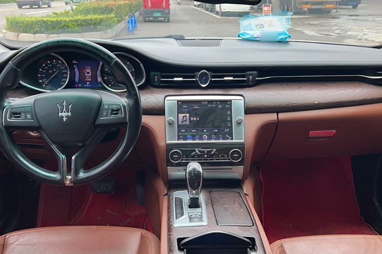 Used Maserati President 2013 3.0T Standard Model Interior 1