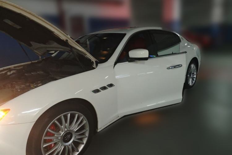 Used Maserati President 2013 3.0T Standard Model Guazi used car, China used car export, Used car for sale, Used cars, Cheapest cars for sale