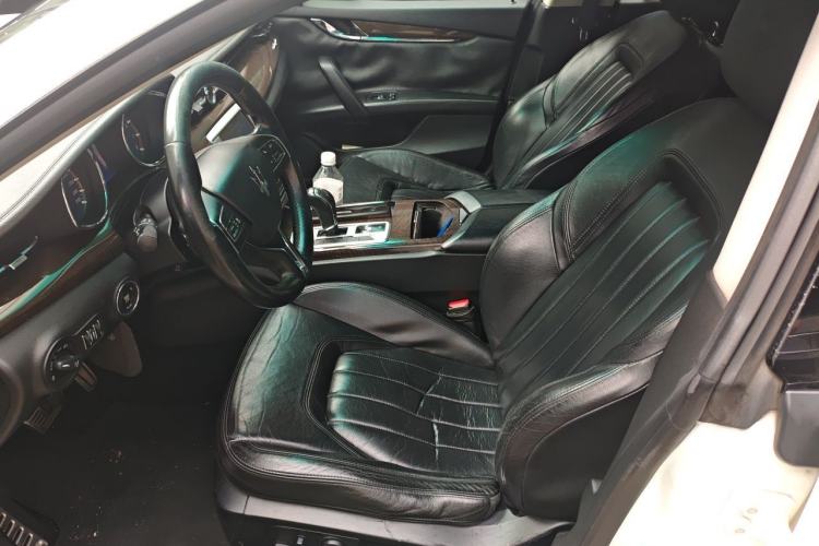 Used Maserati President 2013 3.0T Standard Model Left Front Seat