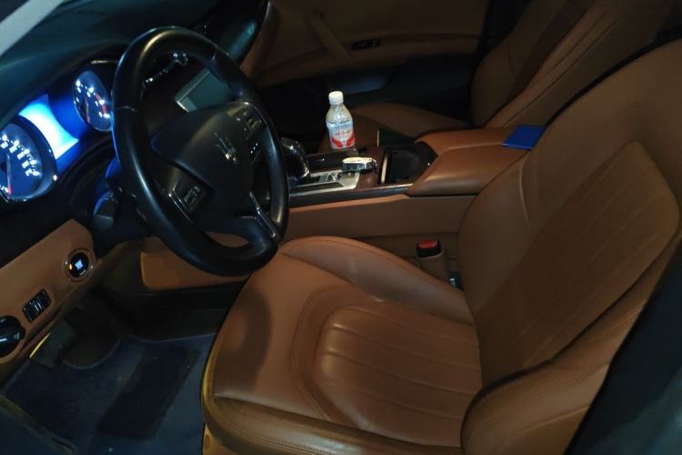 Used Maserati President 2013 3.0T Standard Model Left Front Seat