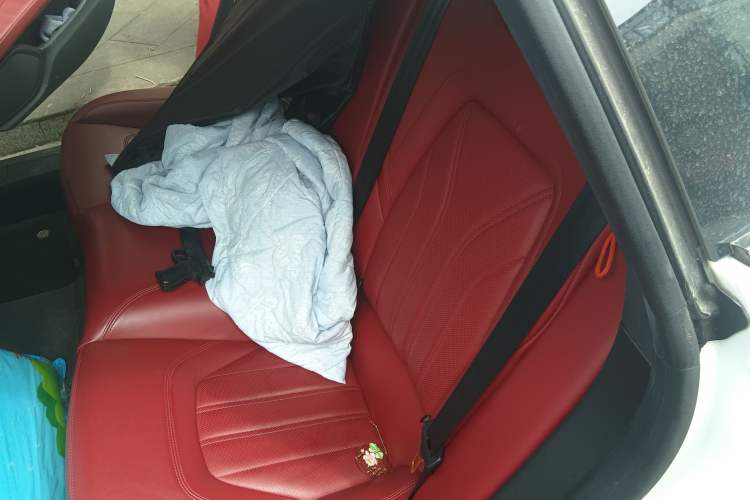 Used Maserati President 2013 3.0T Standard Model Left Rear Seat