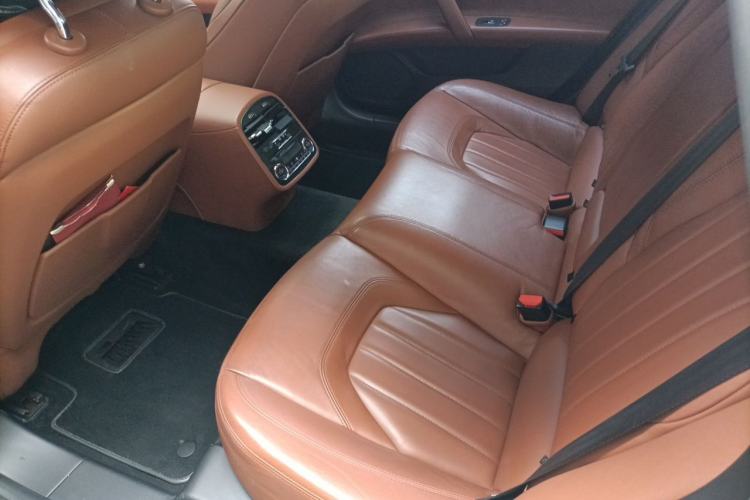 Used Maserati President 2013 3.0T Standard Model Left Rear Seat