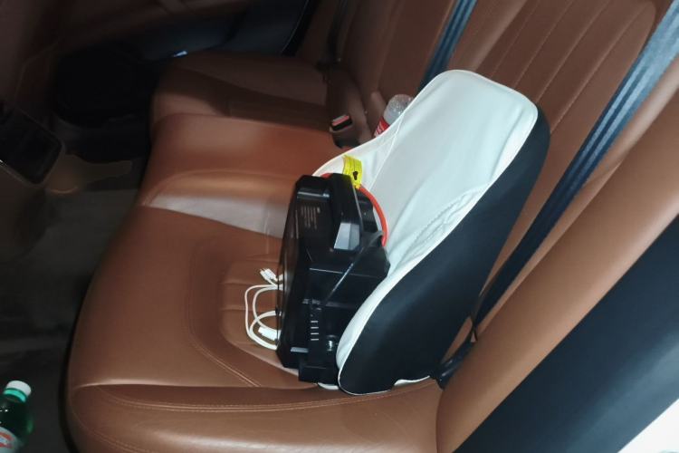 Used Maserati President 2013 3.0T Standard Model Left Rear Seat