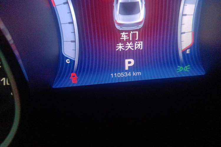 Used Maserati President 2013 3.0T Standard Model Odometer Close Up