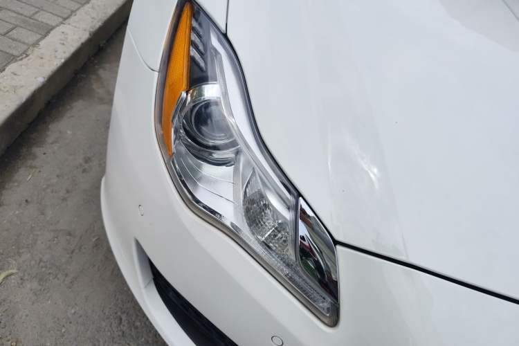 Used Maserati President 2013 3.0T Standard Model Right Front Headlight