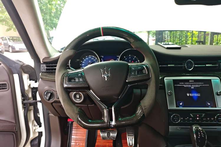 Used Maserati President 2013 3.0T Standard Model Steering Wheel