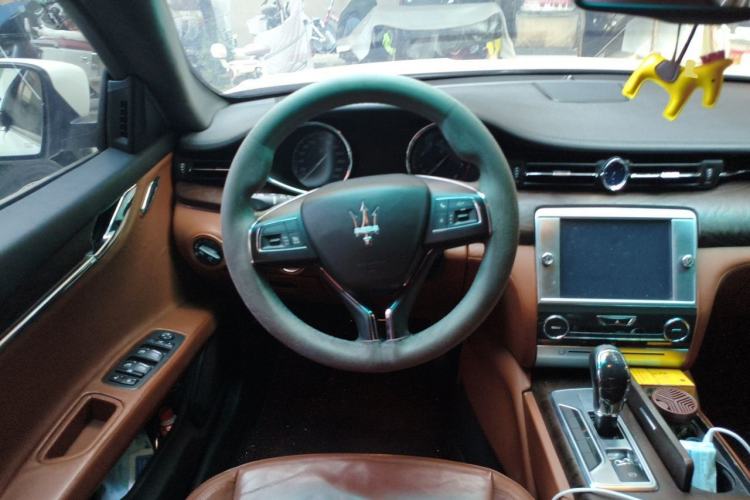 Used Maserati President 2013 3.0T Standard Model Steering Wheel