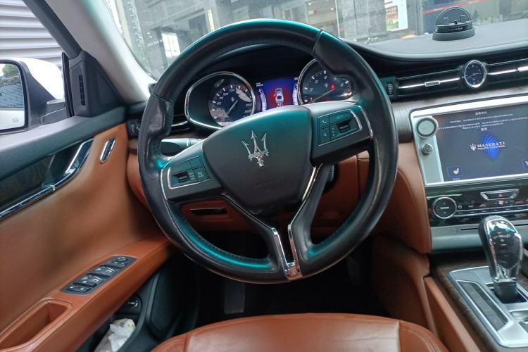 Used Maserati President 2013 3.0T Standard Model Steering Wheel