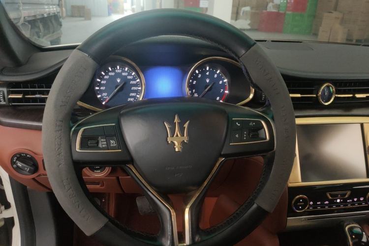 Used Maserati President 2013 3.0T Standard Model Steering Wheel