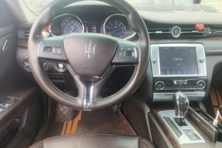 Used Maserati President 2013 3.0T Standard Model Steering Wheel