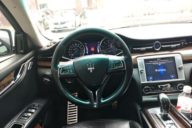 Used Maserati President 2013 3.0T Standard Model Steering Wheel